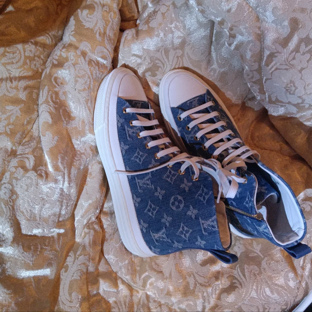 Louis Vuitton high top denim - Picture 2 of 3
